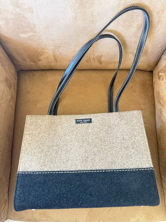 kate spade Handbags - kate spade Two-Tone Tan and Black Felt Shoulder Bag
